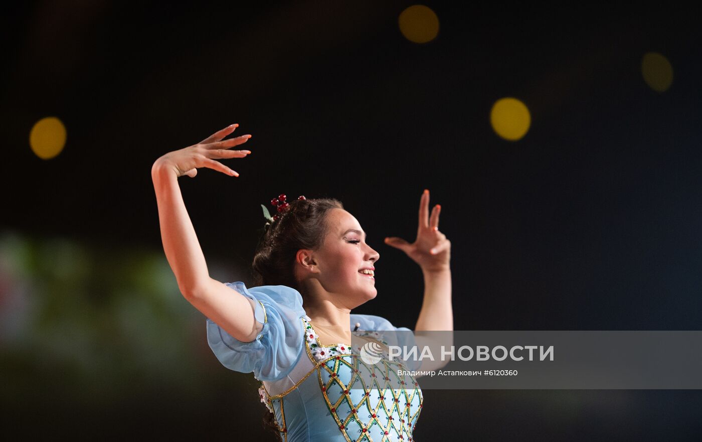 Премьера ледового шоу "Спящая красавица: легенда двух королевств"
