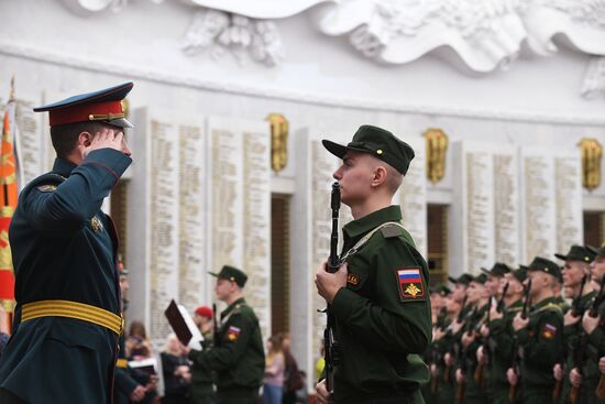 Присяга новобранцев Преображенского полка