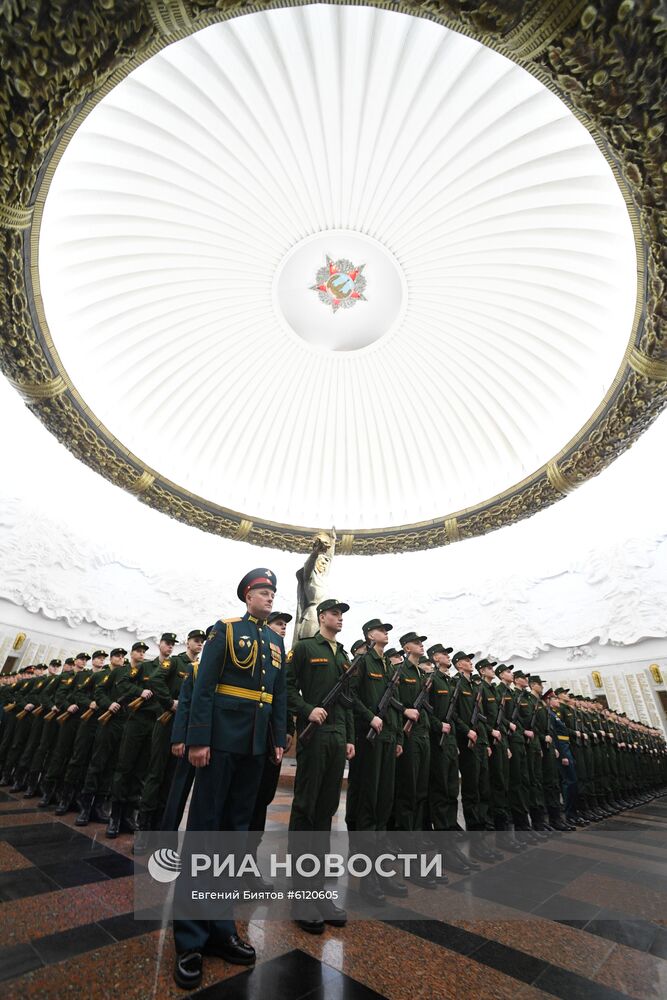 Присяга новобранцев Преображенского полка