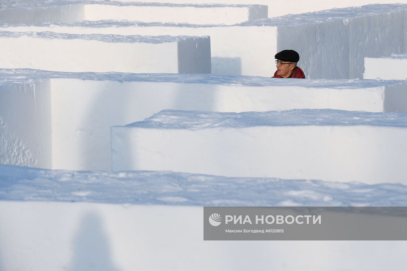 Открытие снежного лабиринта в Казани