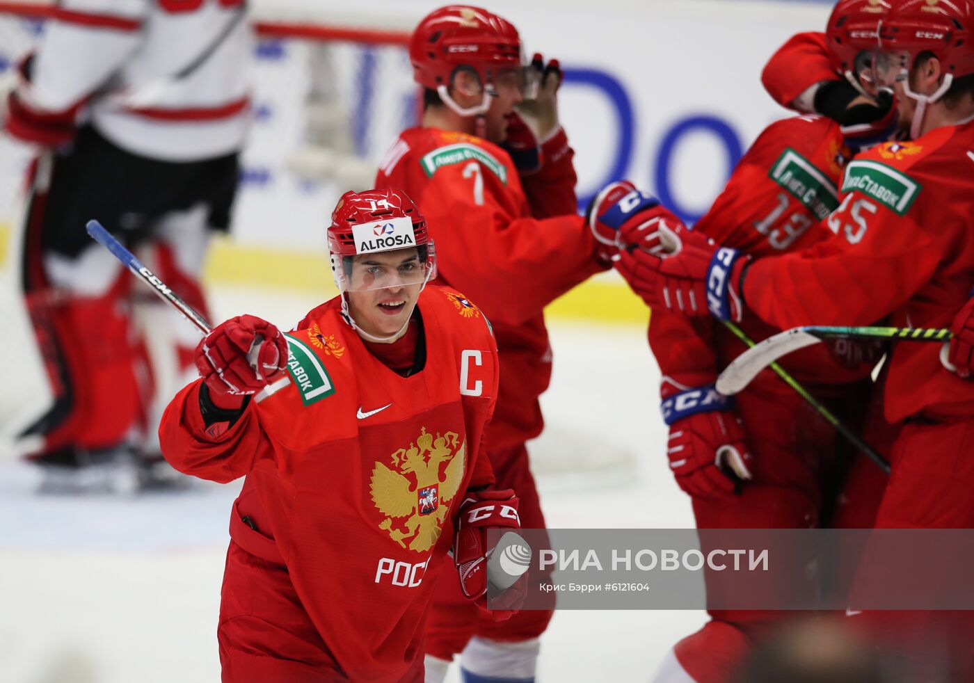 Хоккей. Молодежный чемпионат мира. Матч Россия – Канада