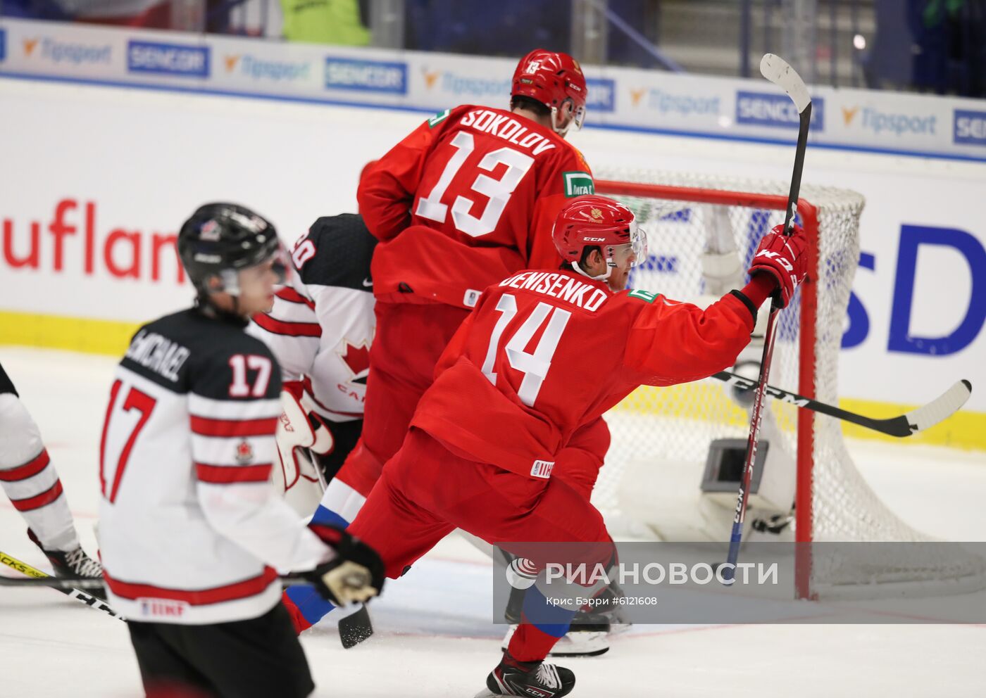 Хоккей. Молодежный чемпионат мира. Матч Россия – Канада
