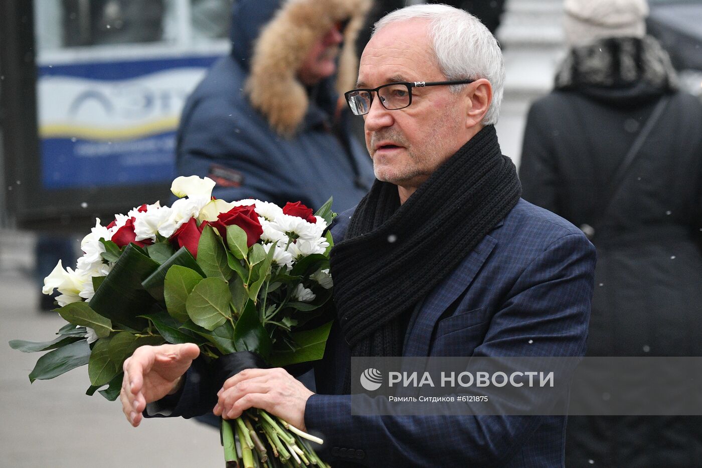 Прощание с Галиной Волчек