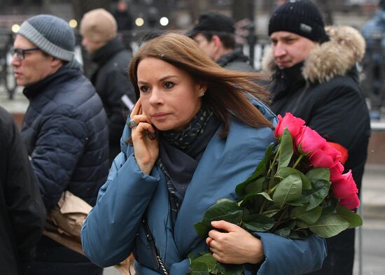 Прощание с Галиной Волчек