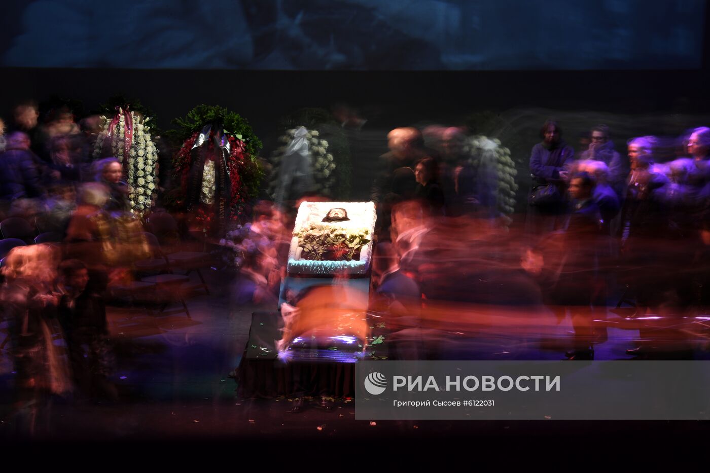 Прощание с Галиной Волчек