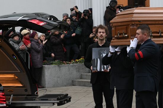 Прощание с Галиной Волчек