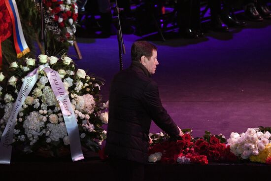 Прощание с Галиной Волчек