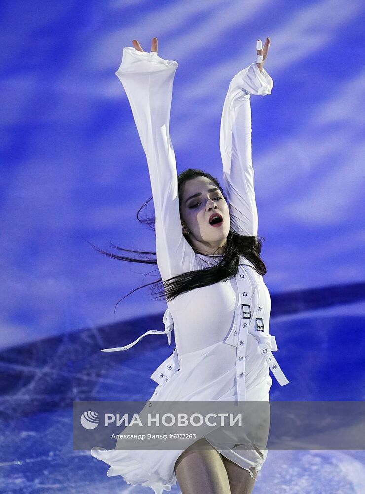 Евгения Медведева показательные