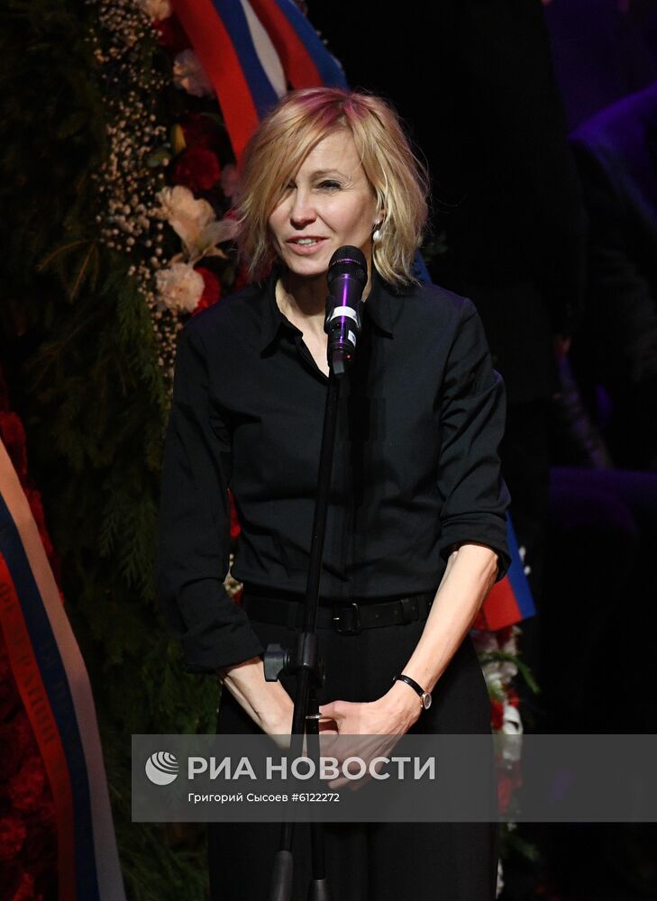 Прощание с Галиной Волчек