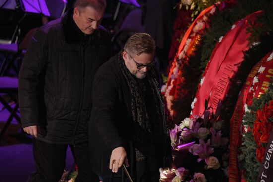 Прощание с Галиной Волчек