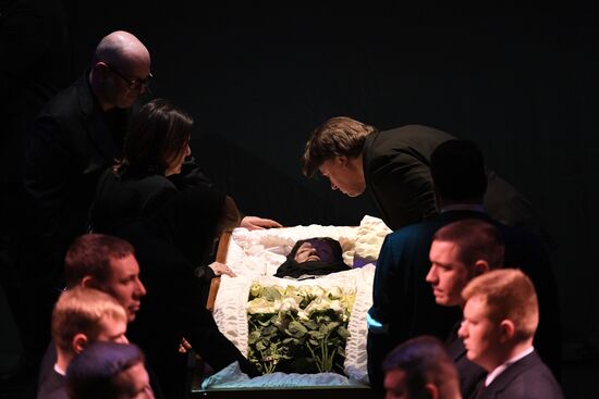 Прощание с Галиной Волчек