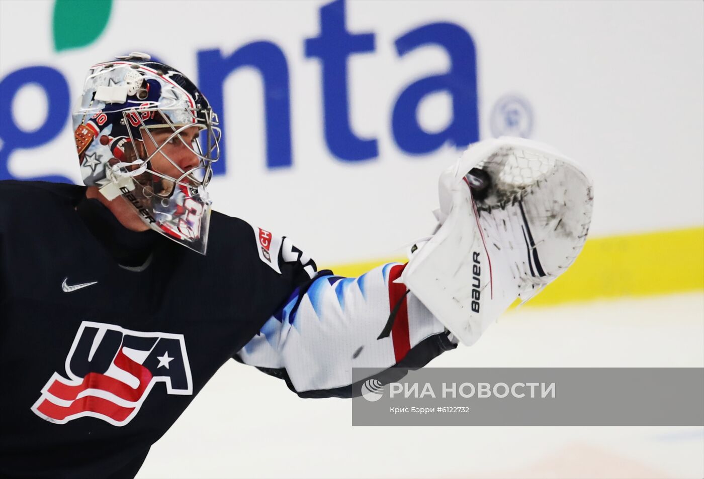 Хоккей. Молодежный чемпионат мира. Матч США  Россия