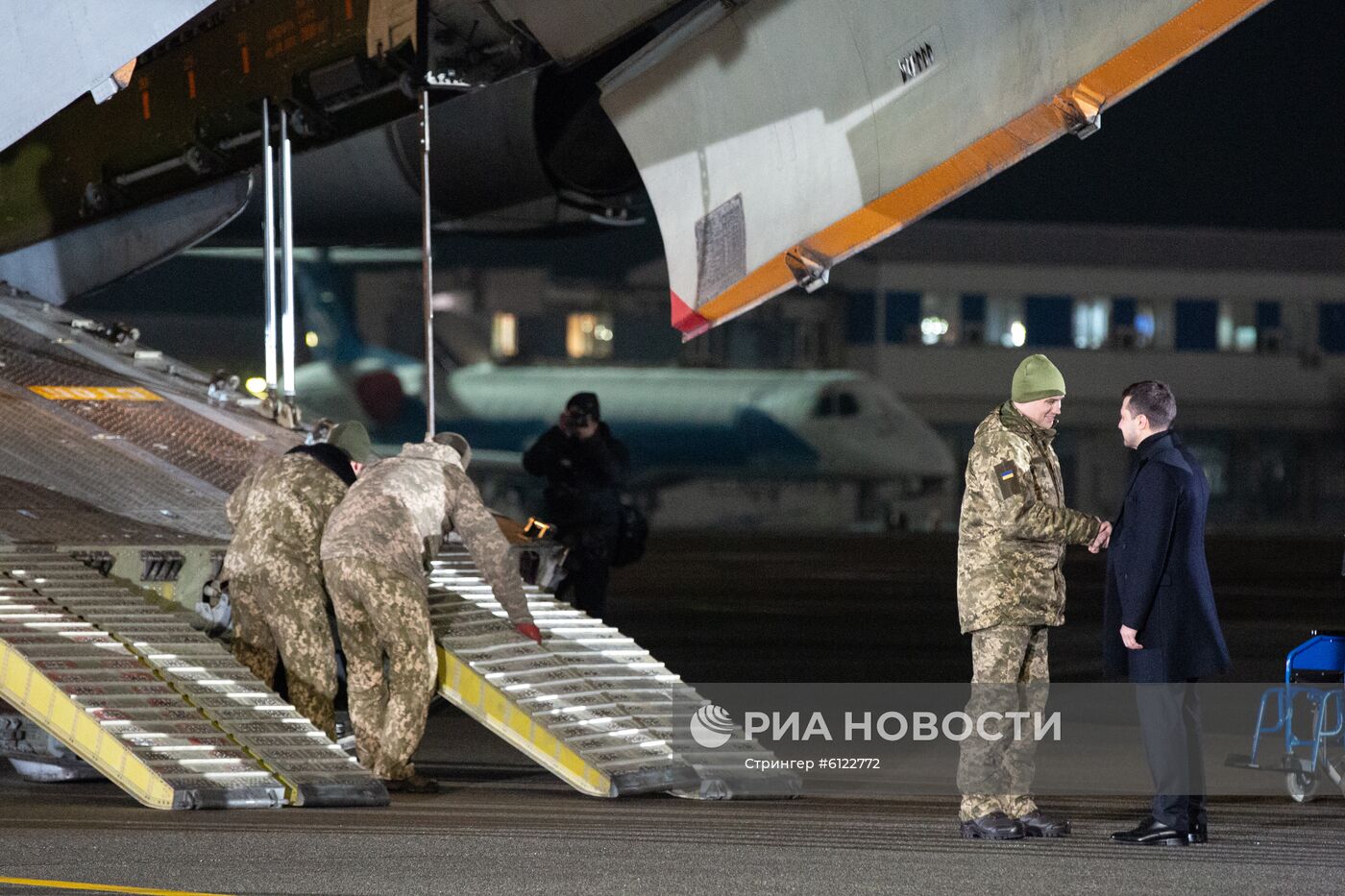 Обмен военнопленными между ДНР, ЛНР и Украиной в Донецкой области 