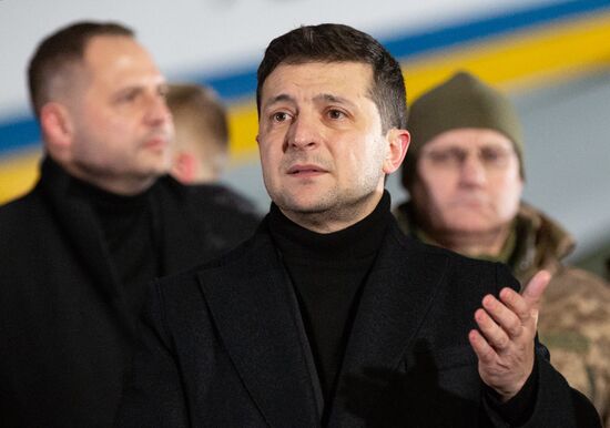 Обмен военнопленными между ДНР, ЛНР и Украиной в Донецкой области 