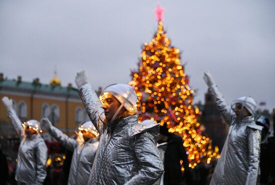 Новогоднее украшение центральных улиц Москвы