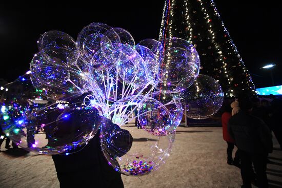 Празднование Нового года в городах России