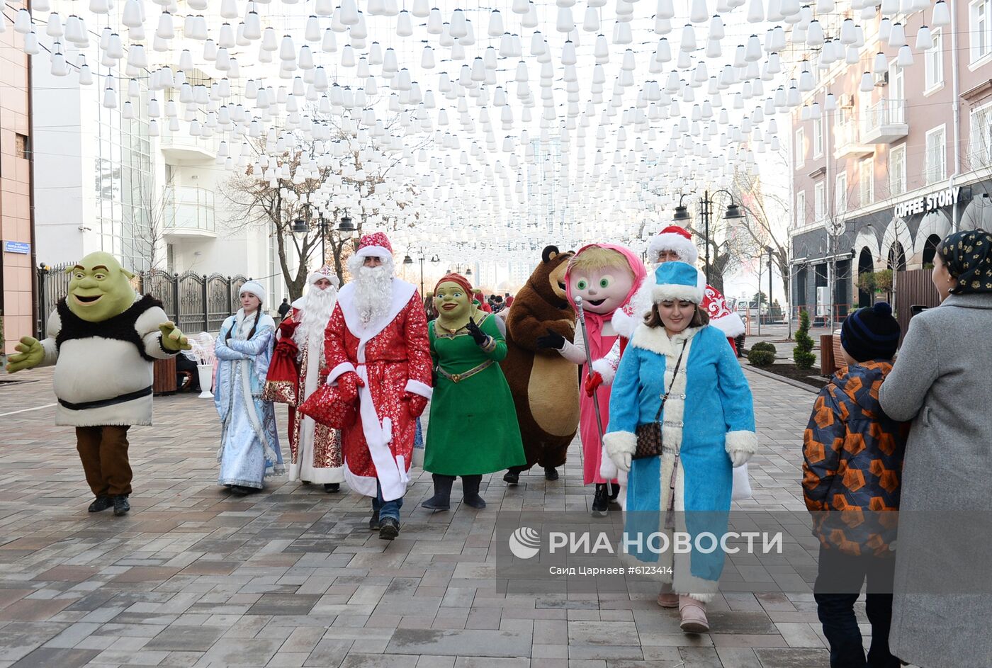 Празднование Нового года в городах России