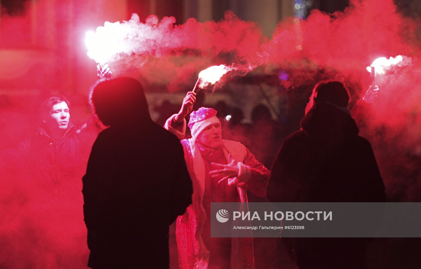 Празднование Нового года в городах России