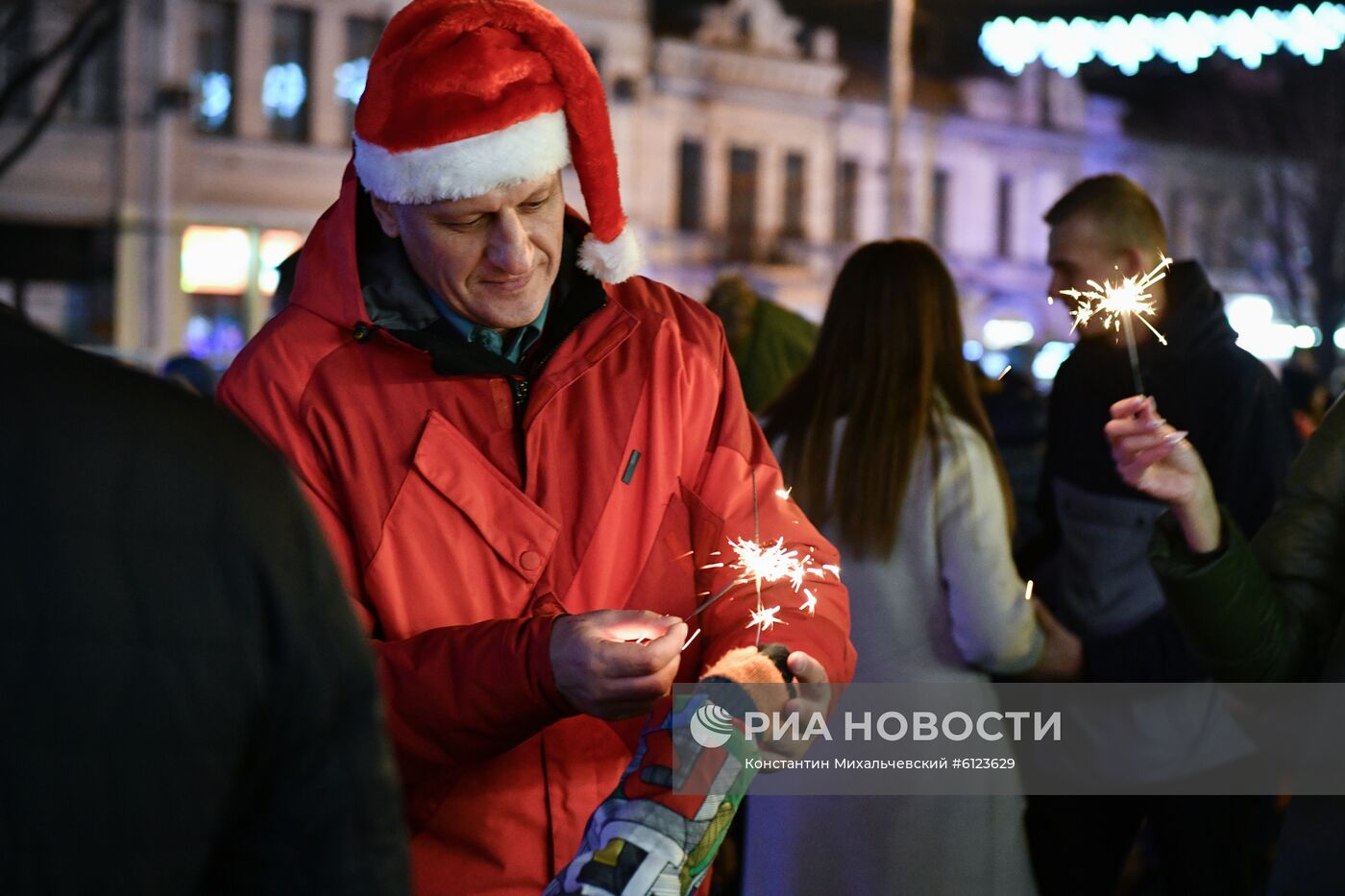 Празднование Нового года в городах России
