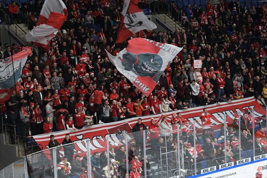 Хоккей. КХЛ. Матч "Спартак" – "Динамо" (Москва)