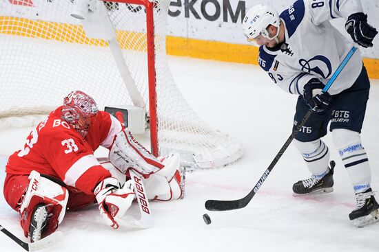 Хоккей. КХЛ. Матч "Спартак" – "Динамо" (Москва)