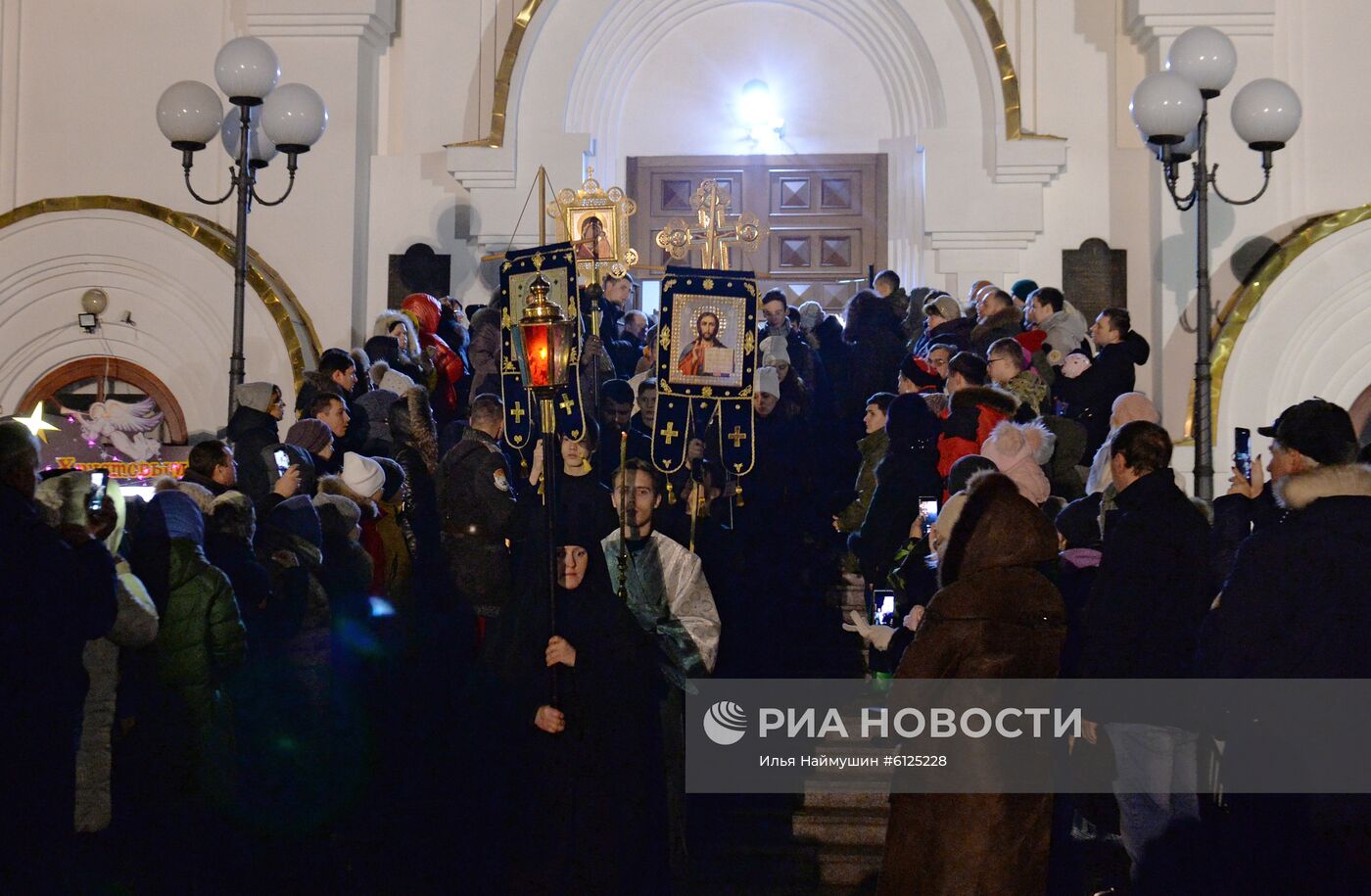 Празднование Рождества Христова в городах России