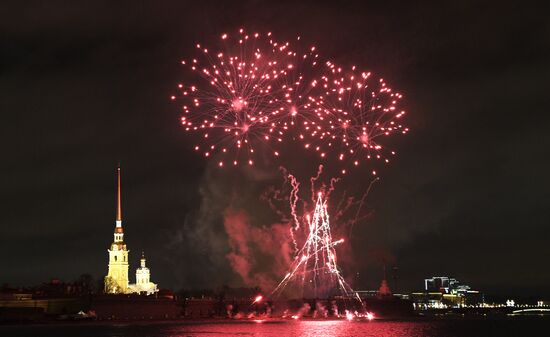 Фестиваль огня "Рождественская звезда" в Санкт-Петербурге