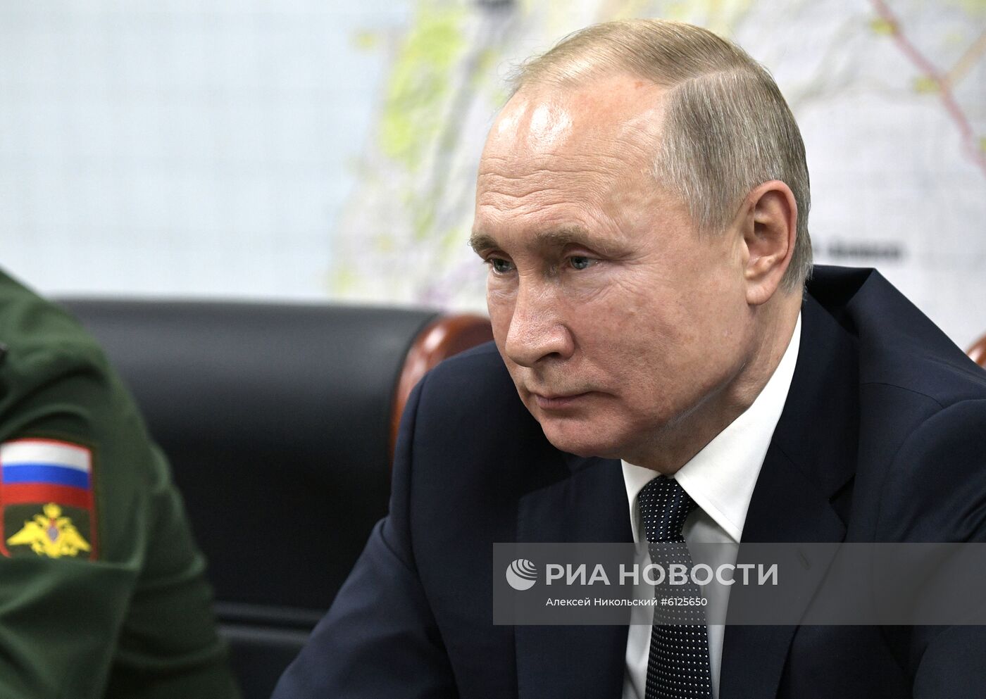 Визит президента РФ В. Путина в Сирию