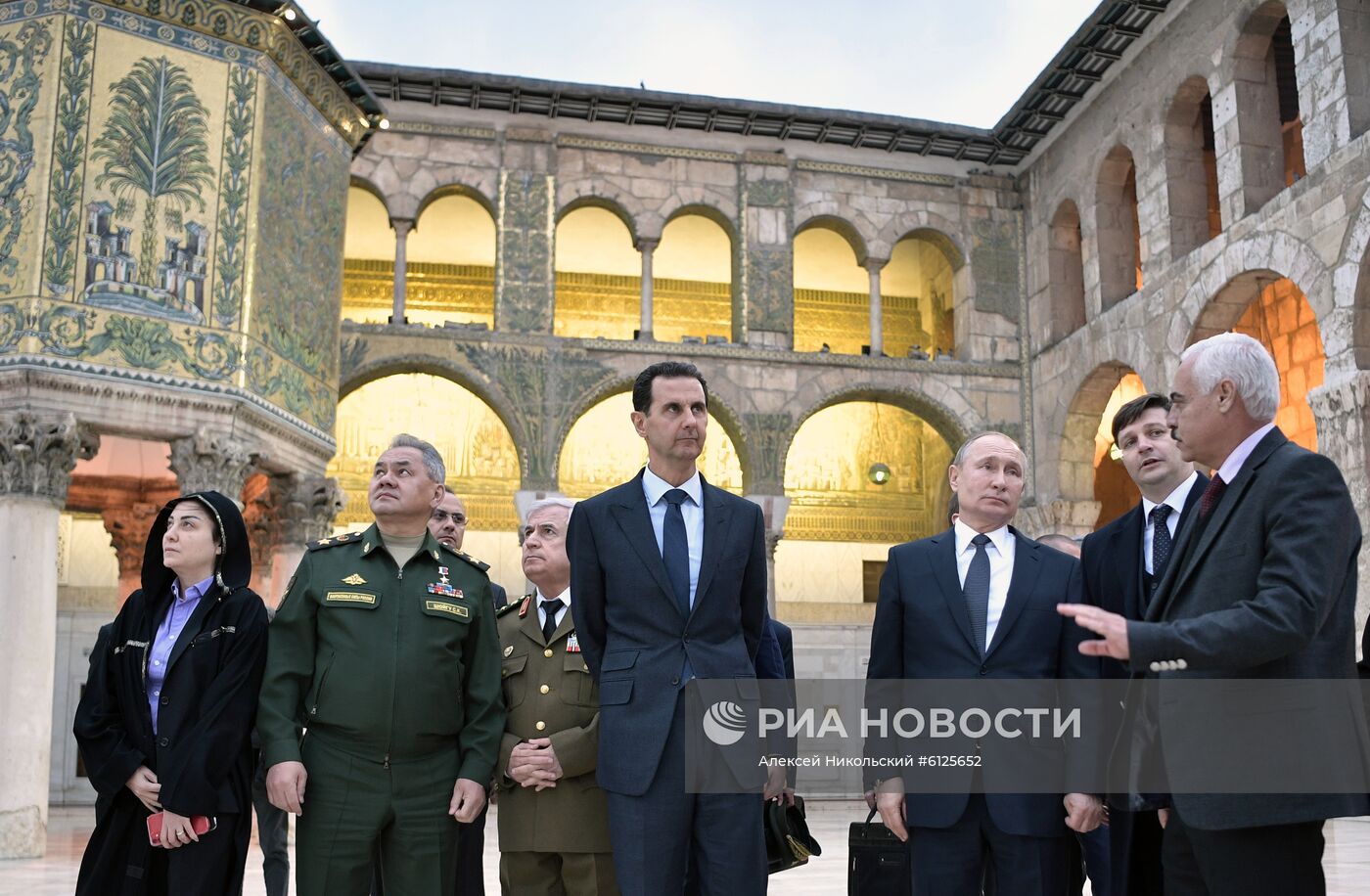 Визит президента РФ В. Путина в Сирию