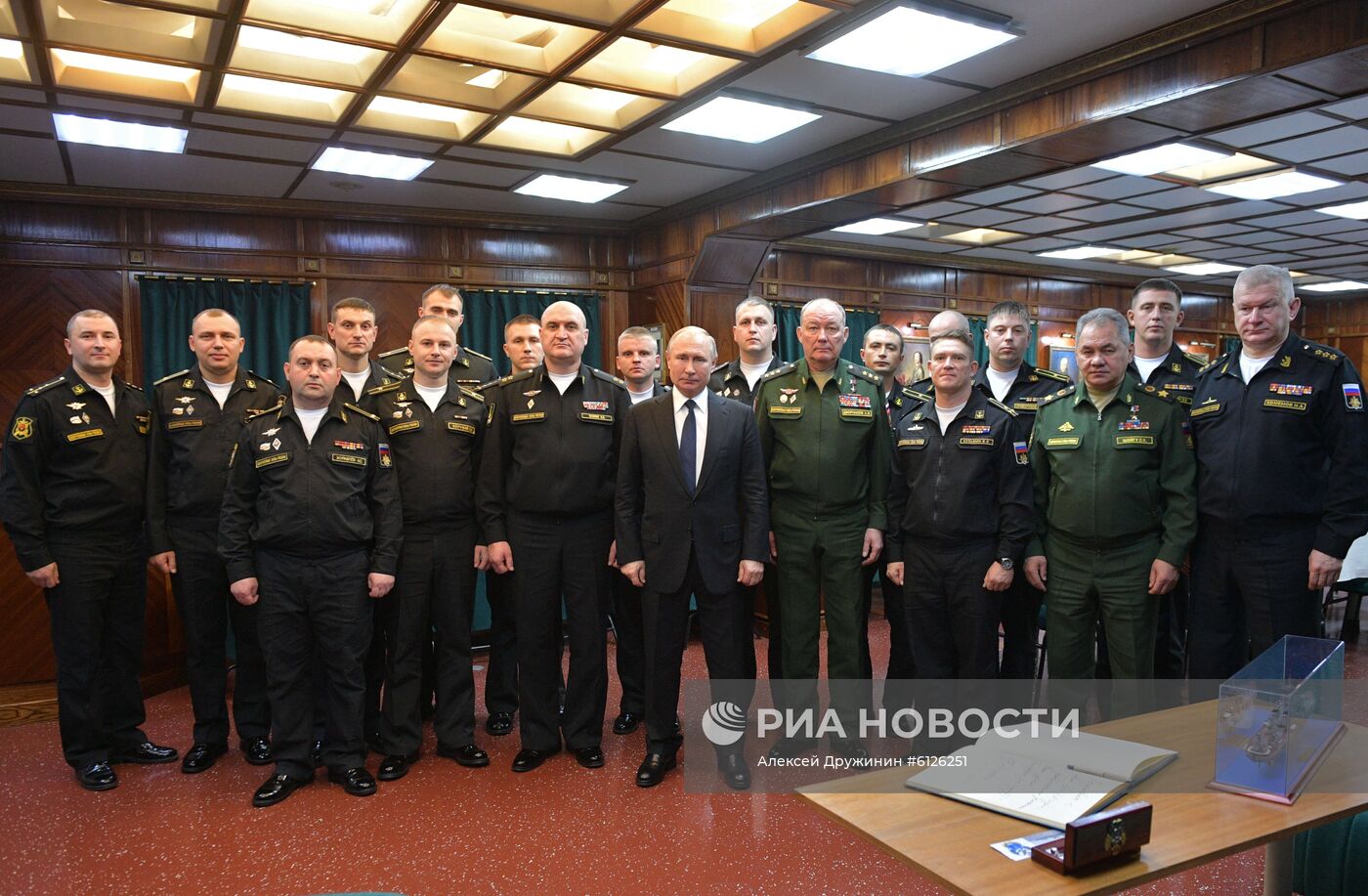 Рабочая поездка президента РФ В. Путина в Южный федеральный округ