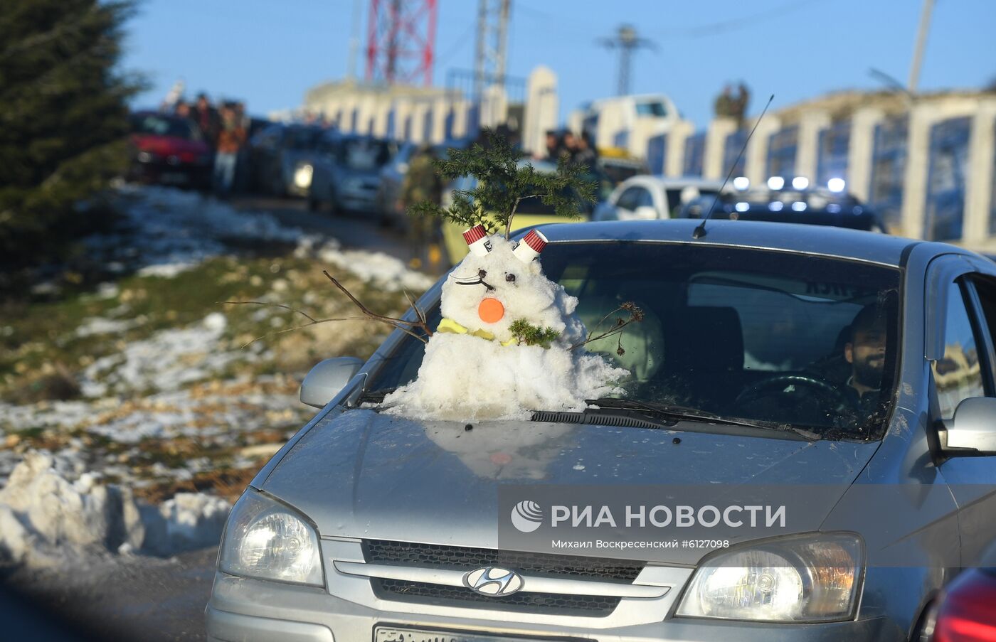 Сирийцы отдыхают в горной части Латакии