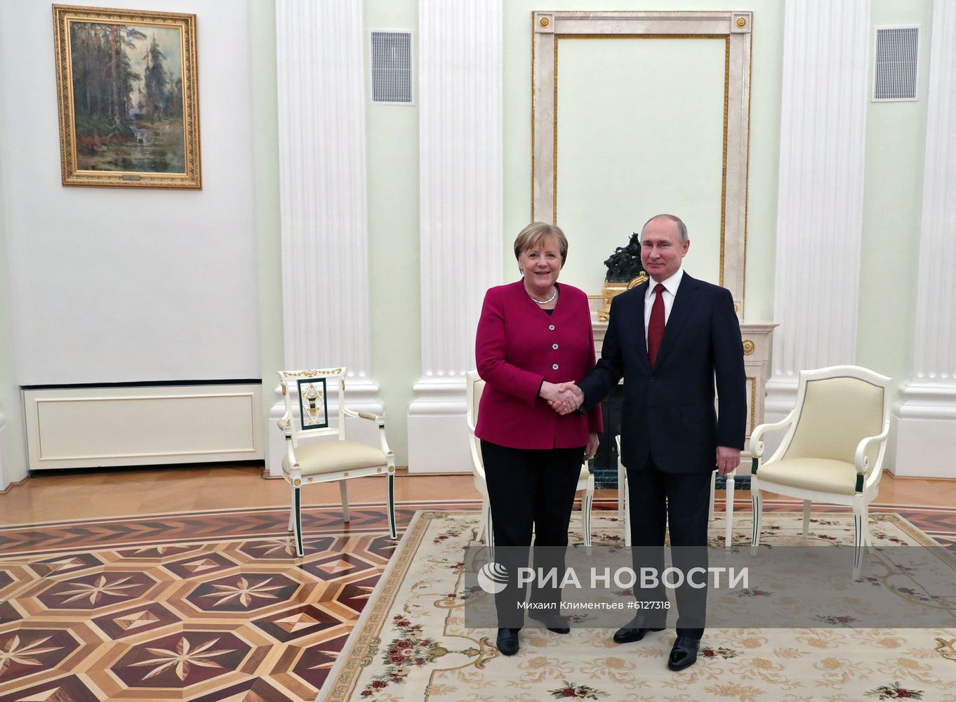 Встреча президента РФ В. Путина с канцлером Германии А. Меркель