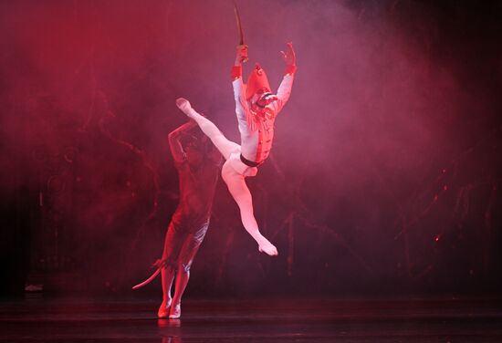 Спектакль "Кракатук" в Большом театре