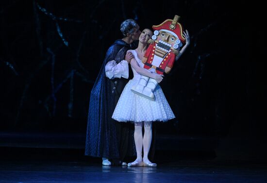 Спектакль "Кракатук" в Большом театре