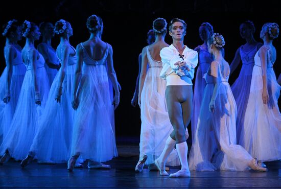 Спектакль "Кракатук" в Большом театре