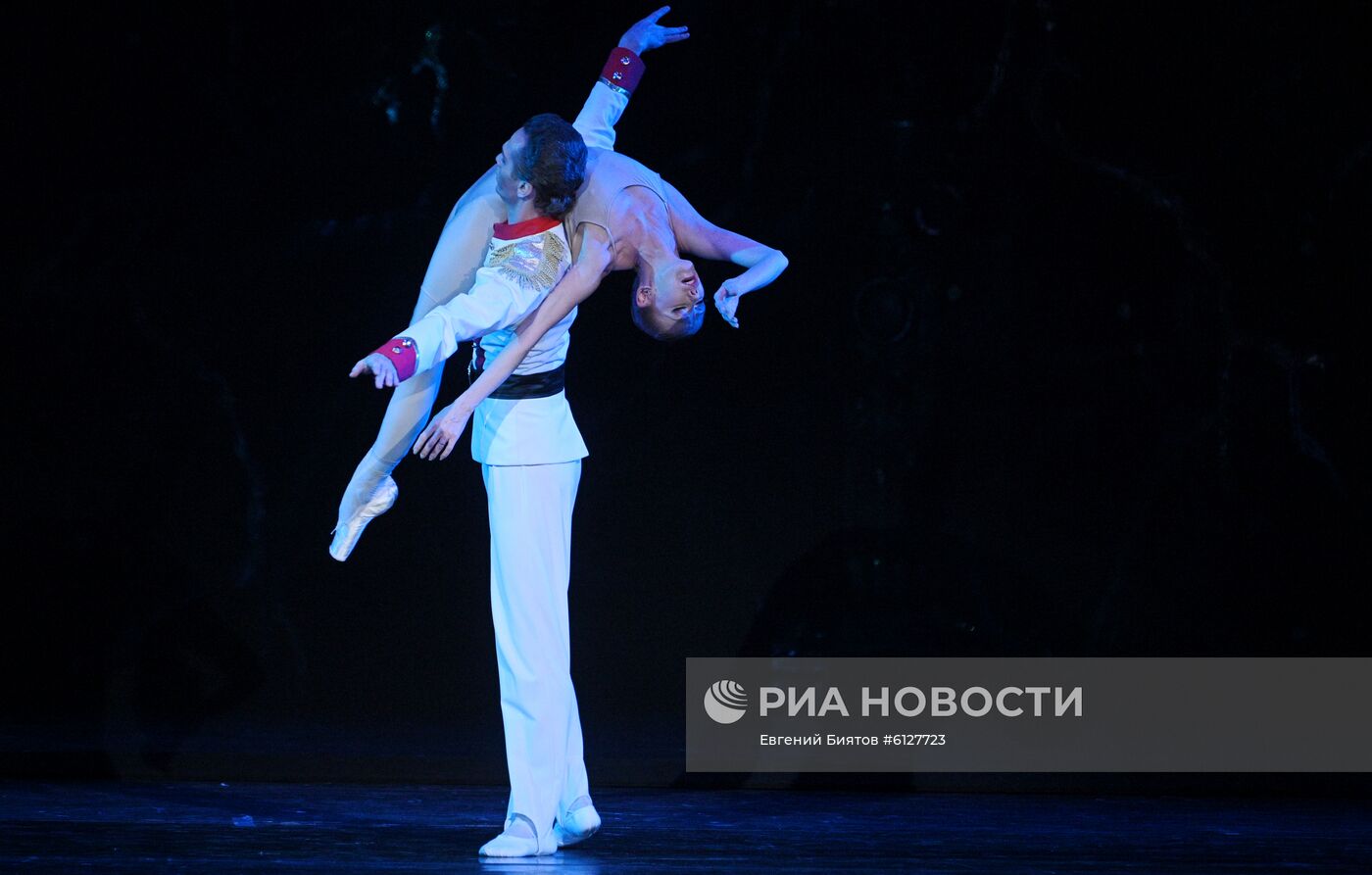 Спектакль "Кракатук" в Большом театре