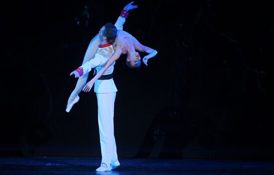 Спектакль "Кракатук" в Большом театре