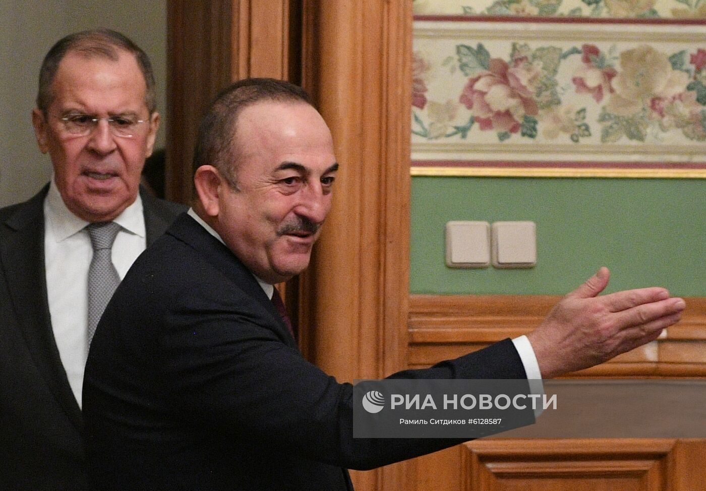 Встреча глав МИД и Минобороны России и Турции