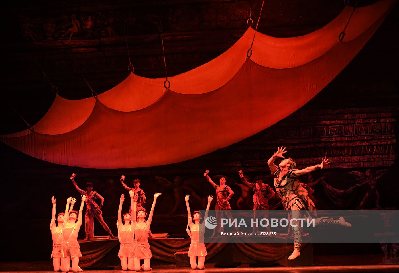 Балет "Спартак" на Приморской сцене Мариинского театра