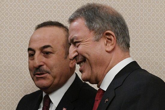 Встреча глав МИД и Минобороны России и Турции
