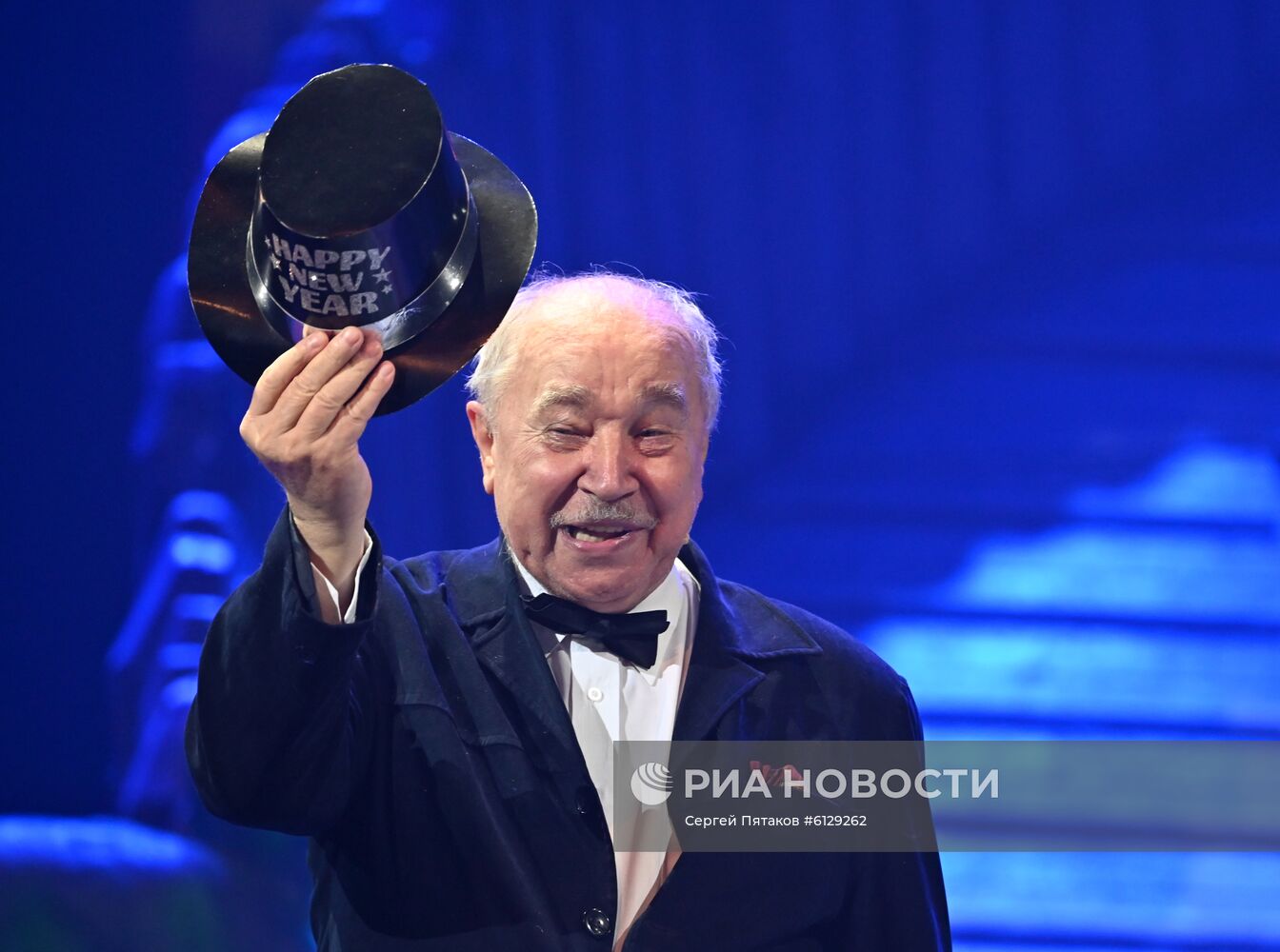 Вручение премии "Золотой Мухин" в Московском Губернском театре