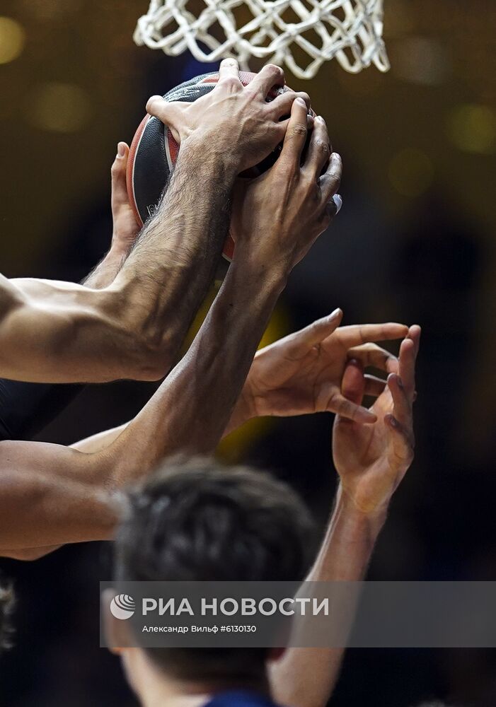 Баскетбол. Евролига. Матч "Химки" - "Валенсия"