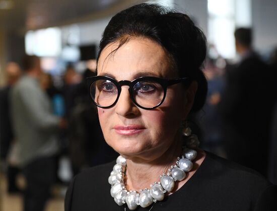 Ежегодное послание президента РФ В. Путина Федеральному Собранию