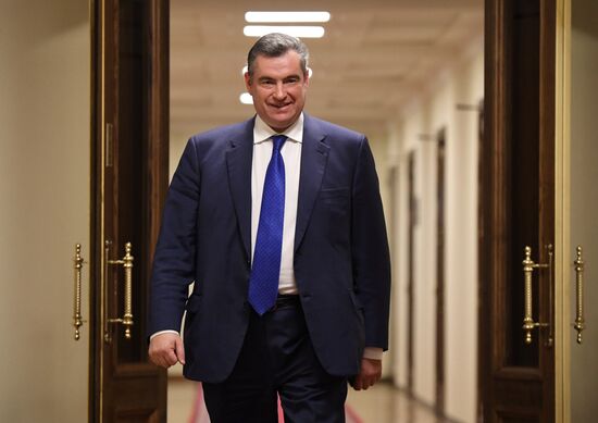 Кандидат на пост премьер-министра РФ М. Мишустин встретился с парламентскими фракциями