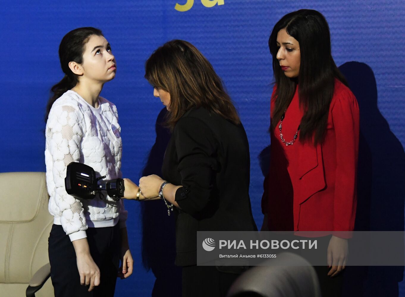 Шахматы. Первенство мира. А. Горячкина – Ц. Вэньцзюнь