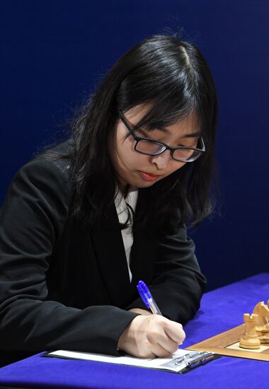 Шахматы. Первенство мира. А. Горячкина – Ц. Вэньцзюнь