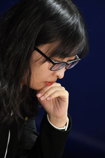 Шахматы. Первенство мира. А. Горячкина – Ц. Вэньцзюнь