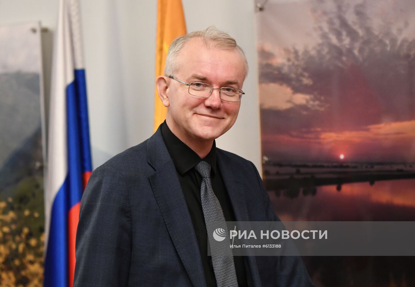 Кандидат на пост премьер-министра РФ М. Мишустин встретился с парламентскими фракциями