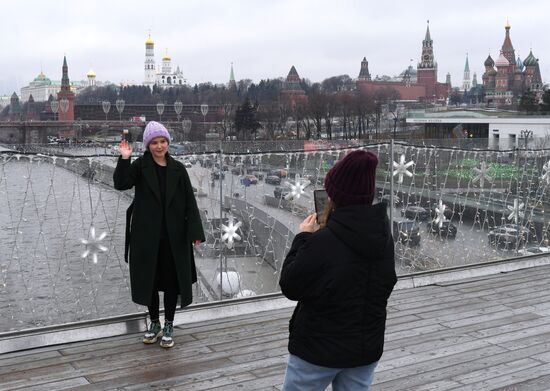 Теплая погода в Москве