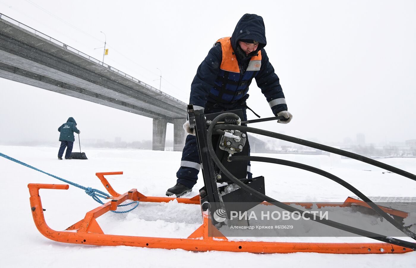 Подготовка крещенских купелей в Новосибирске